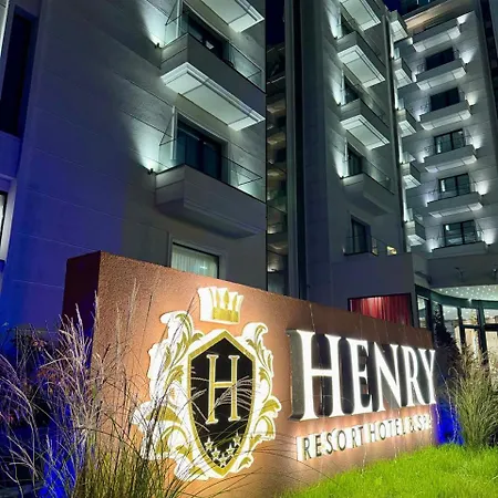 Henry & Hotel