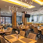 Henry & 5* Golem (Tirana)